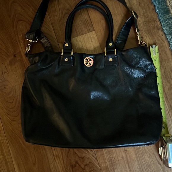 Tory Burch handbag! - Picture 12 of 13